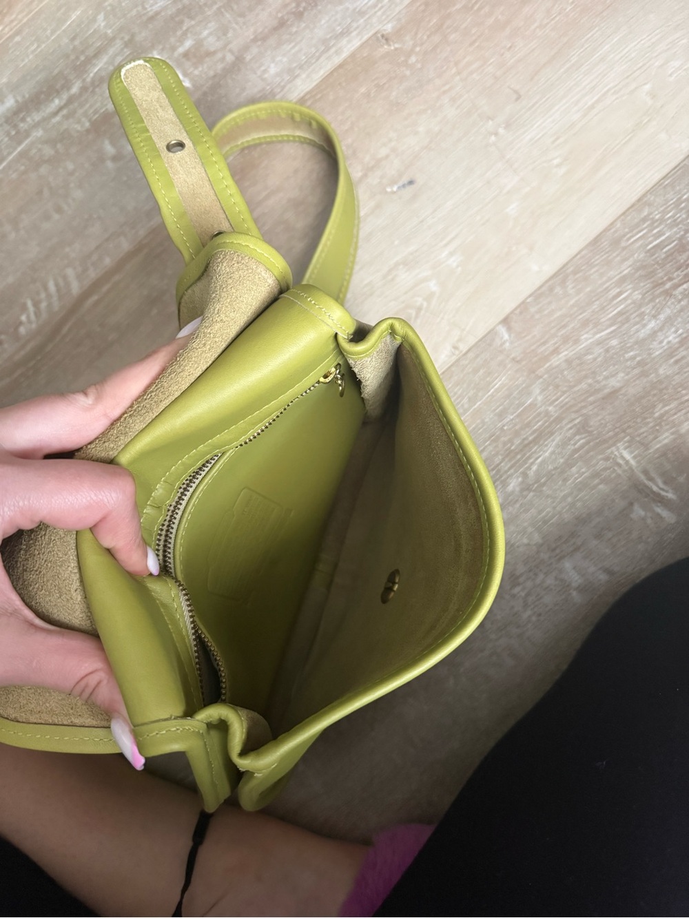 Coach Vintage 9988 Saddle Crescent Shoulder Bag Pistachio Green Ergo Leather - Picture 6 of 9